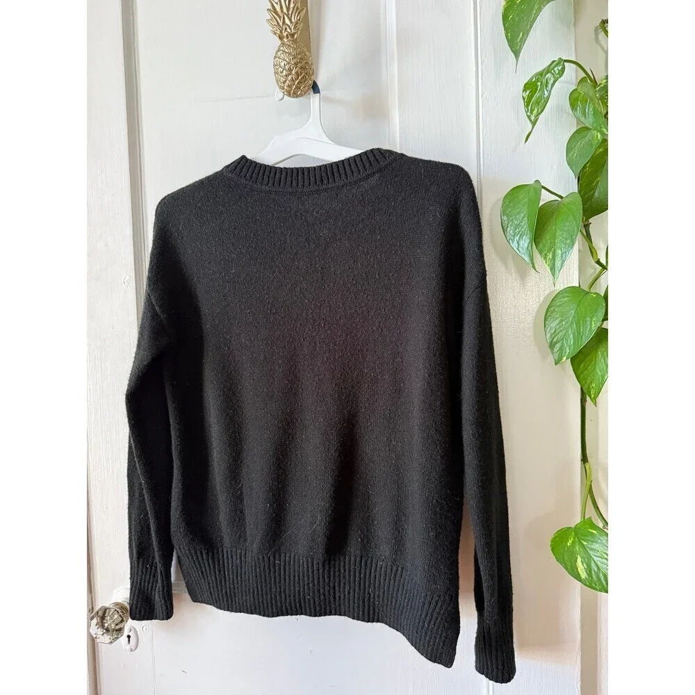 Banana republic men’s size medium black sweater
